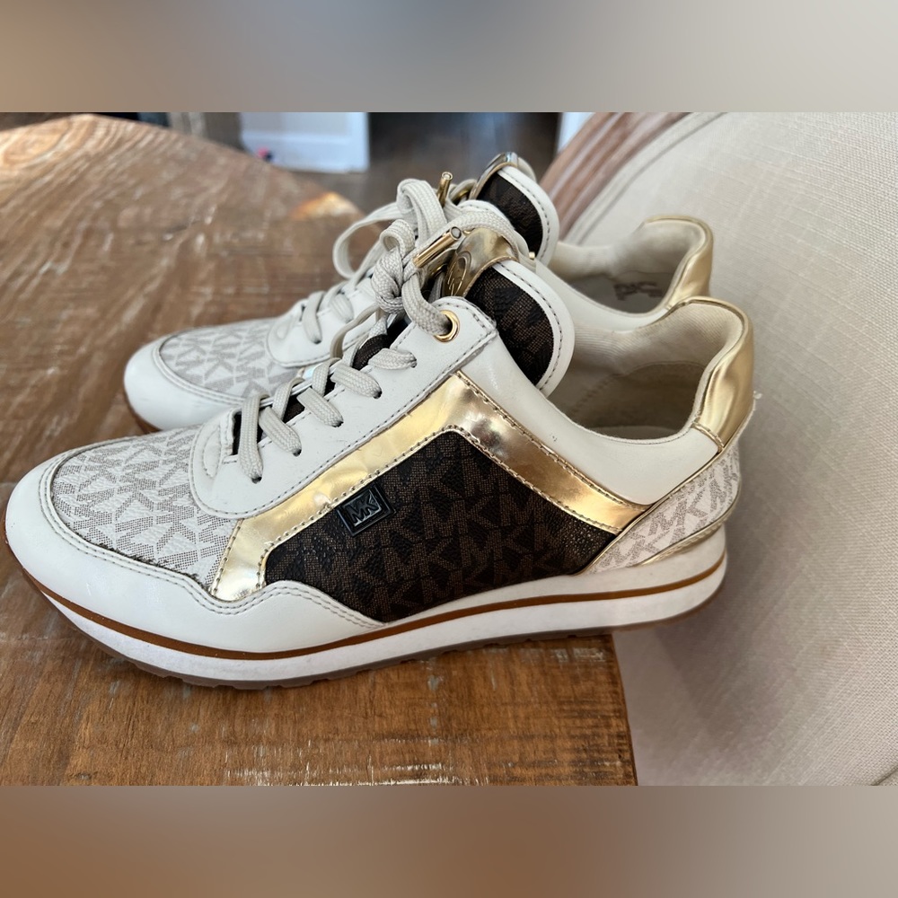 Michael Kors “Wedge” Sneakers size 7